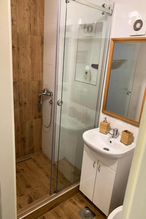 Cozy & Fully Equipped Studio In The Heart Of Downtown And Next To Kalemegdan Belgrade Exterior photo